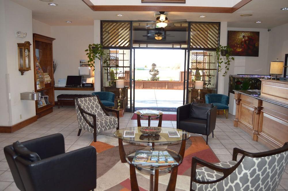 Ramada By Wyndham Arcata Hotel Exterior foto