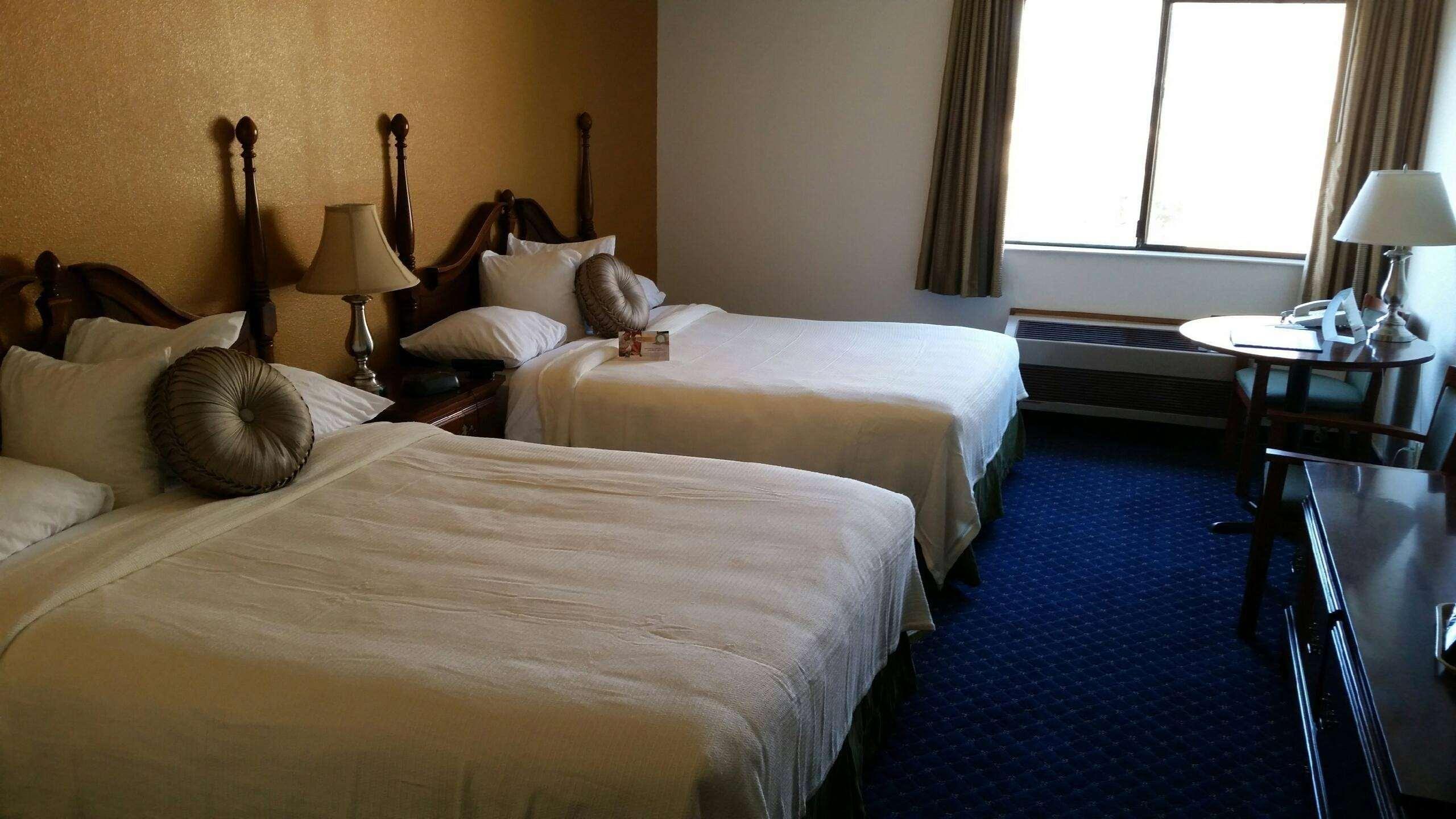 Ramada By Wyndham Arcata Hotel Exterior foto